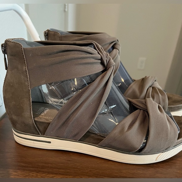 EILEEN FISHER ZANYA WEDGE SANDAL SZ 9.5 - Picture 3 of 8